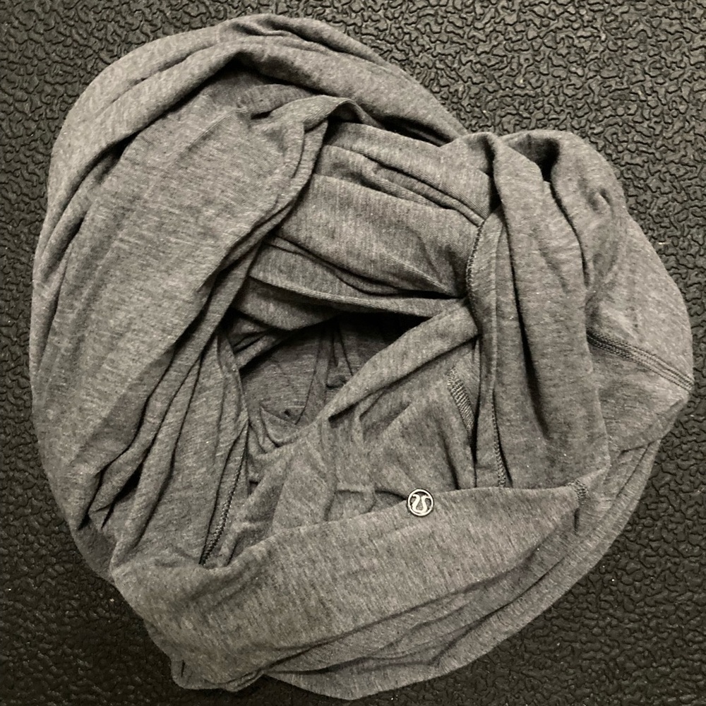 Lululemon Gray infinity scarf